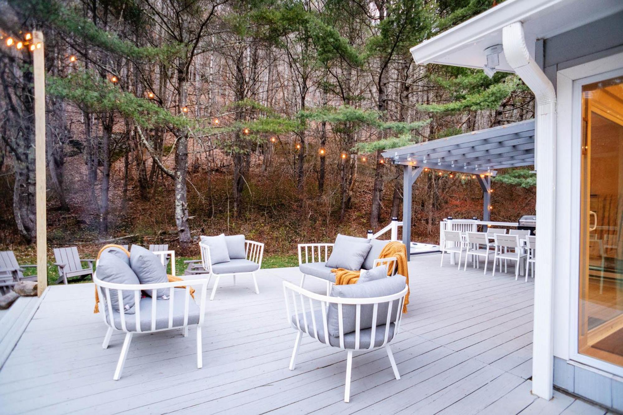 Prattvilla -Catskill -Mountain Escape 5 Bedroom ,3 Bath With Hot Tub Prattsville Exterior photo